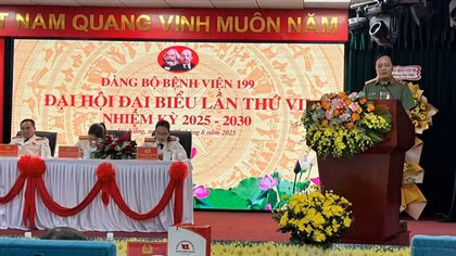Bệnh viện 199 thực hiện tốt công tác bảo vệ, chăm sóc sức khỏe cán bộ, chiến sĩ và nhân dân