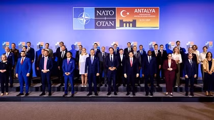 Ông Trump thắng lớn tại NATO