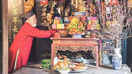 Mùa xuân dâng nén trầm hương