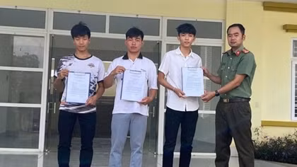 Nhiều thanh niên viết đơn tình nguyện thực hiện nghĩa vụ tham gia CAND