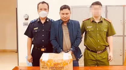 Thuê shipper nhận hàng - thủ đoạn mới của tội phạm ma túy