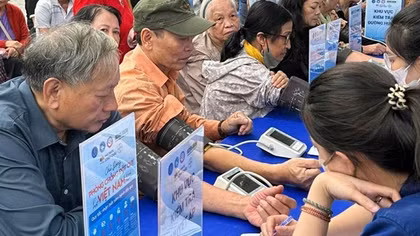 Gần 170.000 ca đột quỵ tử vong mỗi năm, bệnh nhân ngày càng trẻ hoá