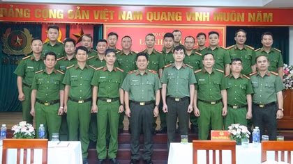 Tập huấn công tác ứng phó biến đổi khí hậu phòng chống thiên tai cho Công an xã