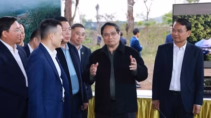 Thủ tướng Phạm Minh Chính thăm, khảo sát các dự án trọng điểm của tỉnh Vĩnh Phúc