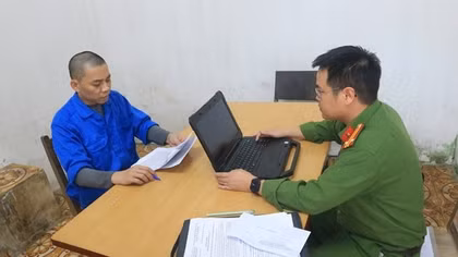 Bắt giám đốc công ty đa cấp phát hành tiền ảo để chiếm đoạt tài sản