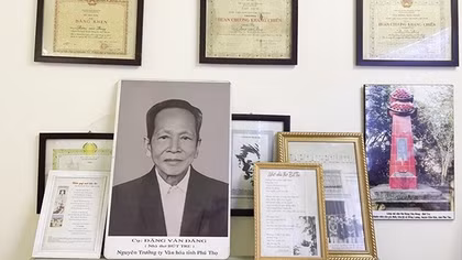 Về Đồng Lương nghe kể chuyện thơ Bút Tre