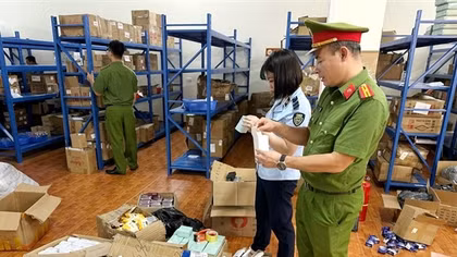 Bắc Giang: Phát hiện 70 nghìn sản phẩm giả các thương hiệu lớn, trị giá hơn 1 tỷ đồng