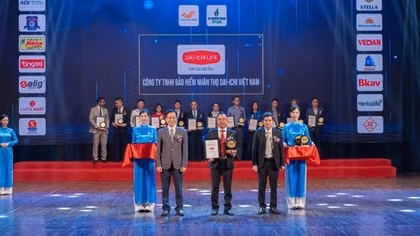 Dai-ichi Life Việt Nam tiếp tục được vinh danh “Top 10 Nhãn hiệu nổi tiếng Việt Nam 2025”
