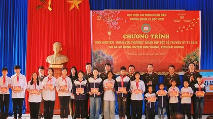 Học viện ANND mang "Xuân yêu thương" về với người dân nghèo Hải Dương