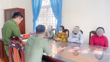 Xử phạt nhiều đối tượng đăng tin bịa đặt về "xe bắt cóc"