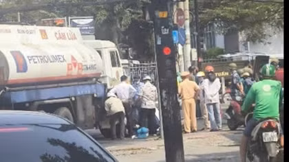 Người phụ nữ tử vong sau va chạm với xe bồn chở xăng