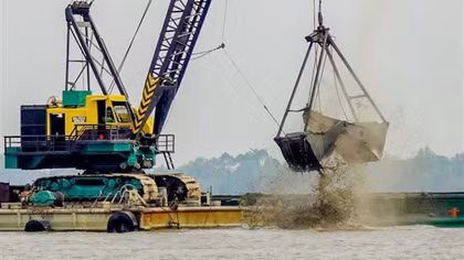 Nhắc nhở nhiều nhà thầu chậm tiến độ cao tốc Châu Đốc - Cần Thơ - Sóc Trăng