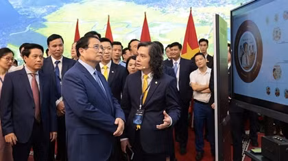 LPBank ghi dấu ấn với Tổng đài đa kênh thông minh tại sự kiện Chuyển đổi số ngành Ngân hàng 2025