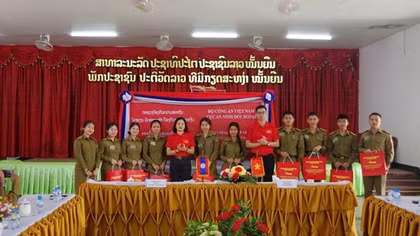 Đoàn Công tác của Cục An ninh đối ngoại đến thăm Trường Văn hóa- Km 67, Bộ Công an Lào
