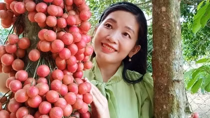 "Khơi chuyện" văn chương tinh tế cùng Lý Thị Thủy