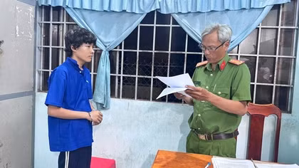 Vụ giết 2 người ở Vĩnh Long: Tạm giữ nghi phạm 16 tuổi