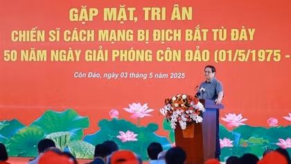 Thủ tướng: Cựu tù chính trị luôn giữ trong tim ngọn lửa cách mạng sáng ngời