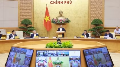 Ưu tiên thúc đẩy tăng trưởng, kiên định mục tiêu tăng trưởng từ 8% trở lên