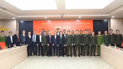 Tăng cường phối hợp giữa Bộ Công an và Hội đồng Lý luận Trung ương