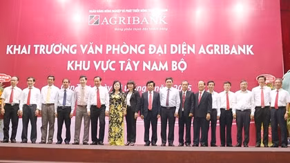 Văn phòng đại diện Agribank khu vực Tây Nam Bộ: 10 năm đồng hành và phát triển