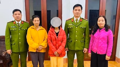 Qua dữ liệu VNeID, tìm được gia đình cho thiếu nữ đi lạc hàng trăm cây số