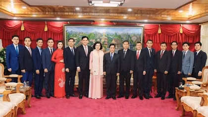 Tăng cường giao lưu, hợp tác giữa thanh niên, phụ nữ Bộ Công an Việt Nam và Bộ Công an Lào