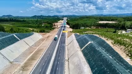 Bước khởi đầu mang tên “khát vọng mới”- ghi từ vùng “đất lửa”