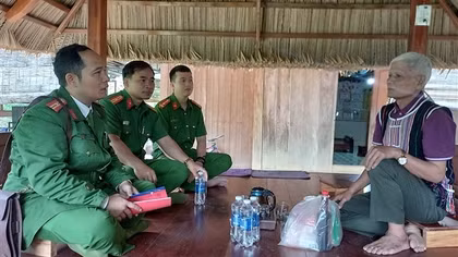Sáng ngời hình ảnh người chiến sĩ Công an “đi B”: Vững vàng điểm tựa lòng dân (Kỳ cuối)