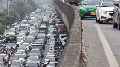 Hà Nội dự kiến rút ngắn lộ trình 5 năm và mở rộng phạm vi cấm xe gây ô nhiễm
