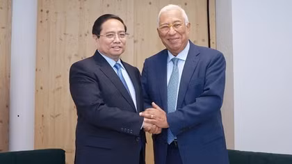 Thủ tướng Phạm Minh Chính gặp các lãnh đạo Liên minh châu Âu