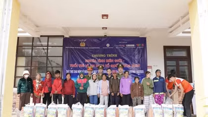 Chương trình “Nghĩa tình biên giới – Tuổi trẻ Vì an ninh Tổ quốc năm 2025”