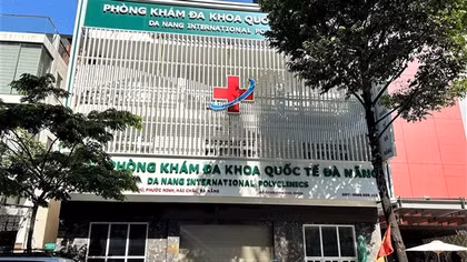 Đà Nẵng: Phạt tiền phòng khám dùng bác sĩ rởm để trục lợi người bệnh