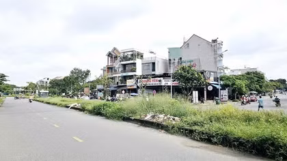 TP Hồ Chí Minh: Nhà đất tái định cư nơi dư thừa, nơi thiếu