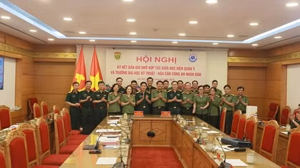 Trường Đại học Kỹ thuật-Hậu cần CAND và Học viện Quân y ký kết Biên bản hợp tác