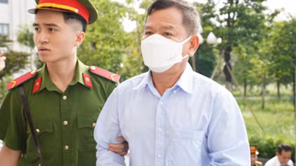 Ba cựu Chủ tịch tỉnh Quảng Ngãi hối hận sau khi nhận tiền của Nguyễn Văn Hậu