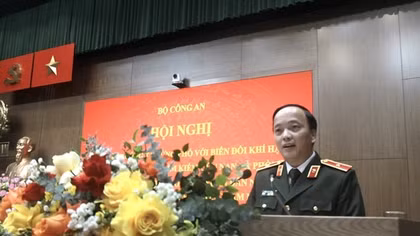 Ứng phó với thiên tai và biến đổi khí hậu quan trọng như những "trận đánh trong thời bình"
