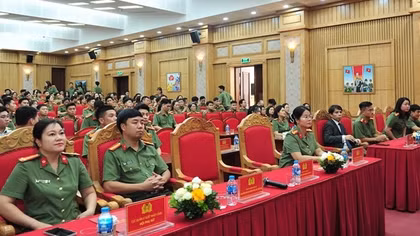 300 đoàn viên thanh niên, hội viên phụ nữ tham gia tập huấn chuyển đổi số