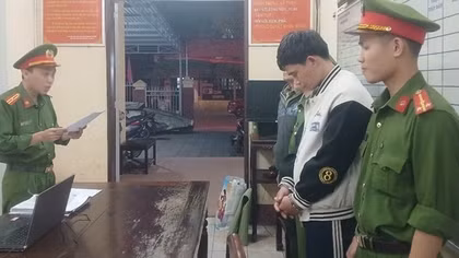 Người đàn ông mang hơn 50 triệu đồng đi tập thể dục bị kẻ gian khoắng sạch