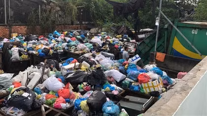 TP Hồ Chí Minh: Rút ngắn khung giờ cao điểm xe chở rác được phép lưu thông