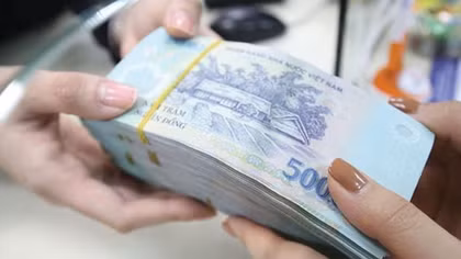 Đôi nhân tình câu kết lừa đảo chiếm đoạt tiền của người thân