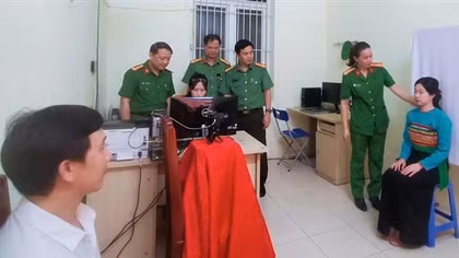 Xã đầu tiên ở Thanh Hóa tiên phong "số hóa" thẻ Đảng viên