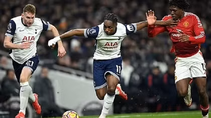 Thua tối thiểu trước Tottenham, MU bị đẩy gần tới nhóm xuống hạng