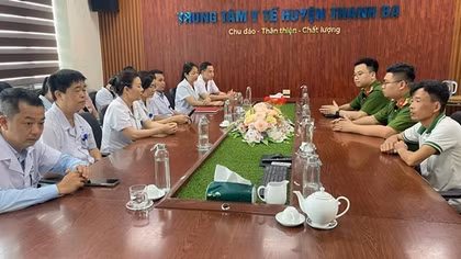 Xử phạt hành chính người đàn ông tấn công nhân viên y tế ở Phú Thọ