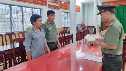 Khởi tố đối tượng khai thác cá trái phép trên biển
