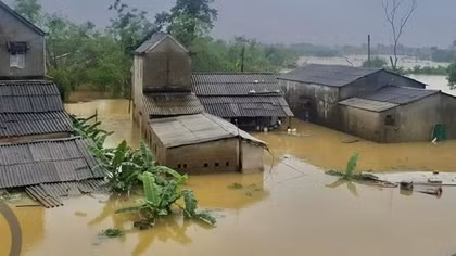 Thủ tướng chỉ đạo khẩn ứng phó với bão số 13 và mưa lũ sau bão