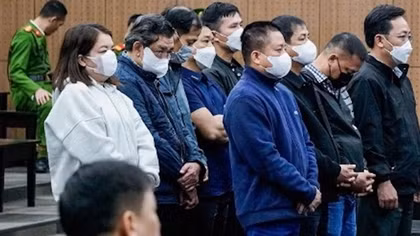 Hệ lụy buồn từ loạt cựu thẩm phán, kiểm sát viên… “chạy án”