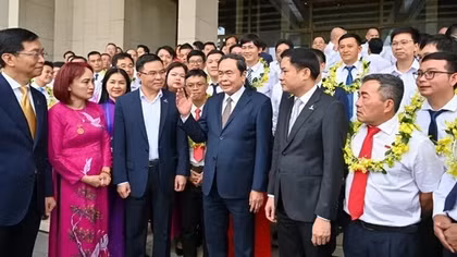 Ngành Dầu khí tiếp tục phát huy truyền thống văn hóa của người đi tìm lửa