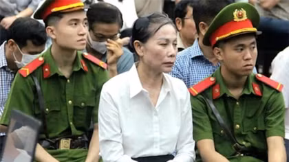 Cựu Bí thư Tỉnh ủy Hoàng Thị Thúy Lan bị tuyên phạt 14 năm tù