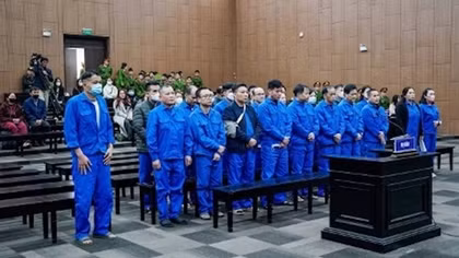 Xét xử nhiều thẩm phán, kiểm sát viên và nhân viên tư pháp trong chuỗi 20 vụ “chạy án”
