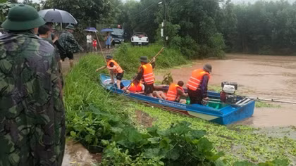 Lực lượng Công an chủ động ứng phó với bão số 5
